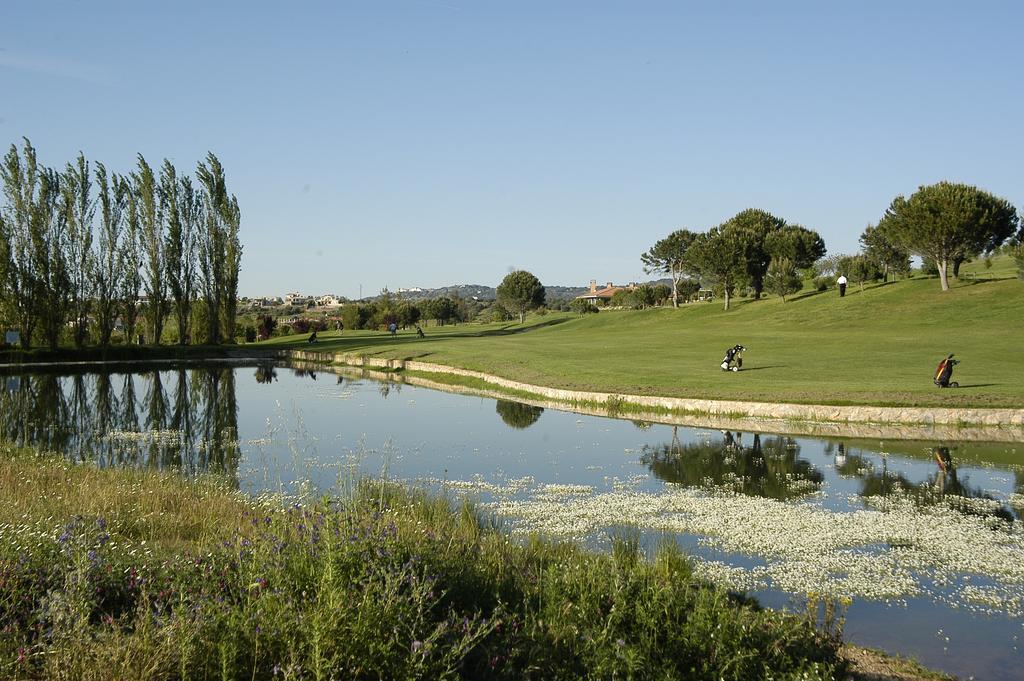 Bluecity Caceres Golf Hotel Faciliteter billede